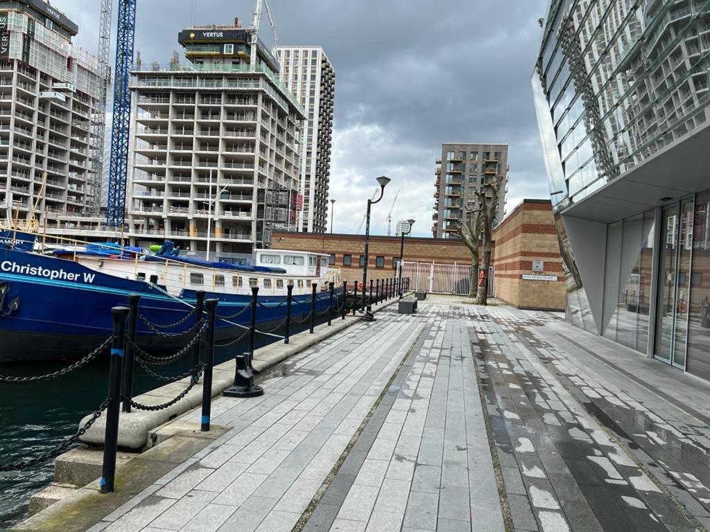 Canary Wharf Holiday Rooms Londra Dış mekan fotoğraf