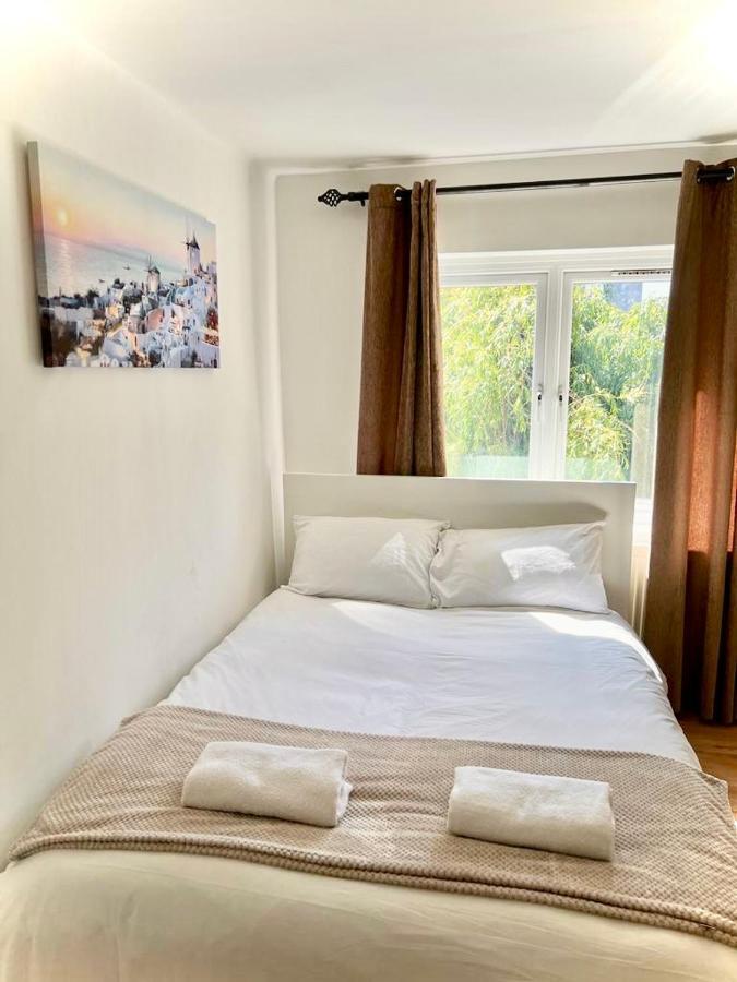 Canary Wharf Holiday Rooms Londra Dış mekan fotoğraf